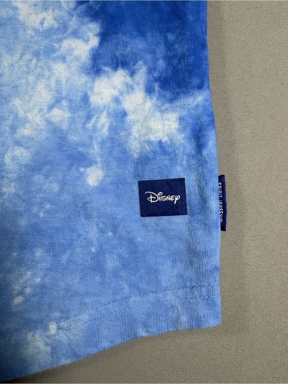 Disney Lilo & Stitch Disneyland TieDye Spirit Jersey SizeXS Resortwear Adult EUC - Picture 6 of 9